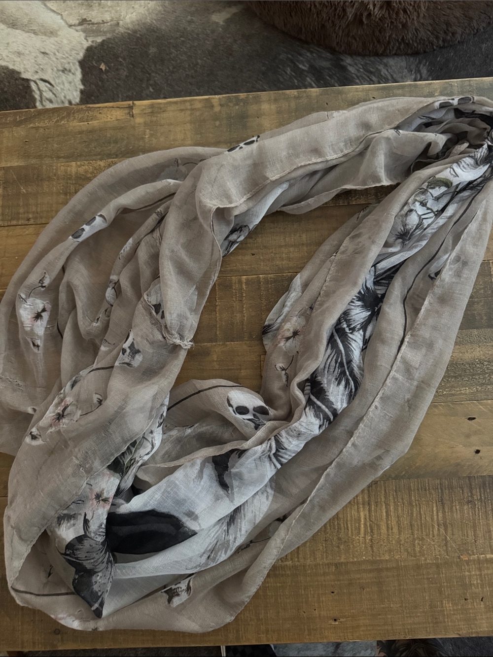 Light Gray Floral & Skull Print Women's Scarf